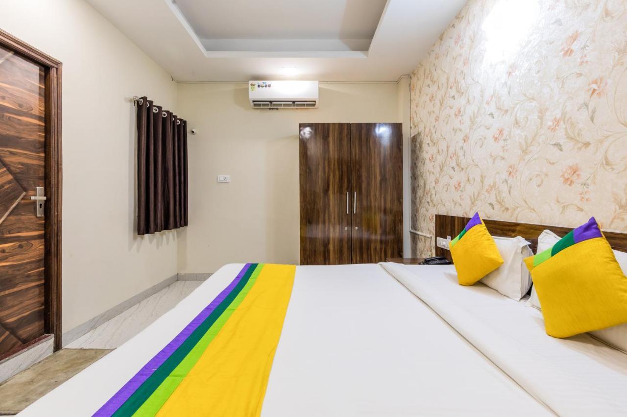 Treebo Trip Namaste Hotel Indore Eksteriør billede
