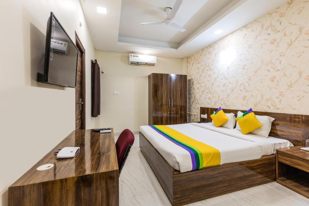 Treebo Trip Namaste Hotel Indore Eksteriør billede