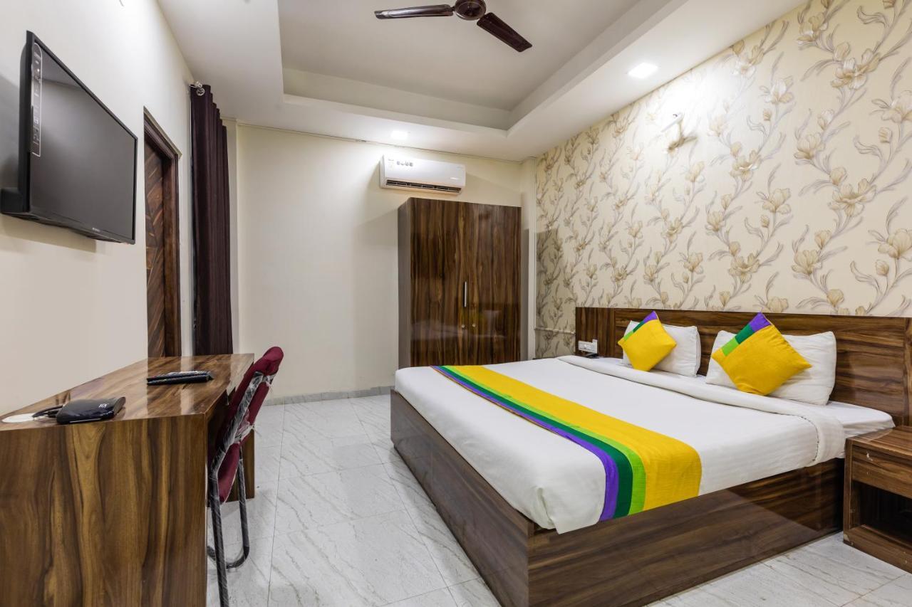 Treebo Trip Namaste Hotel Indore Eksteriør billede