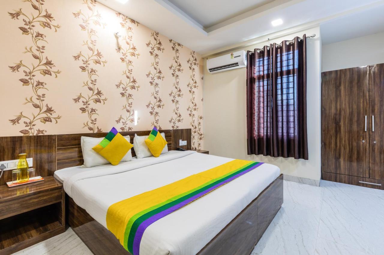 Treebo Trip Namaste Hotel Indore Eksteriør billede