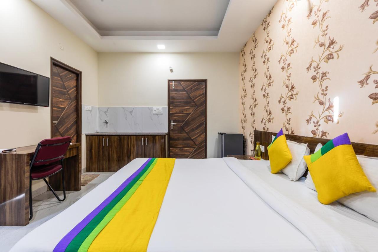 Treebo Trip Namaste Hotel Indore Eksteriør billede
